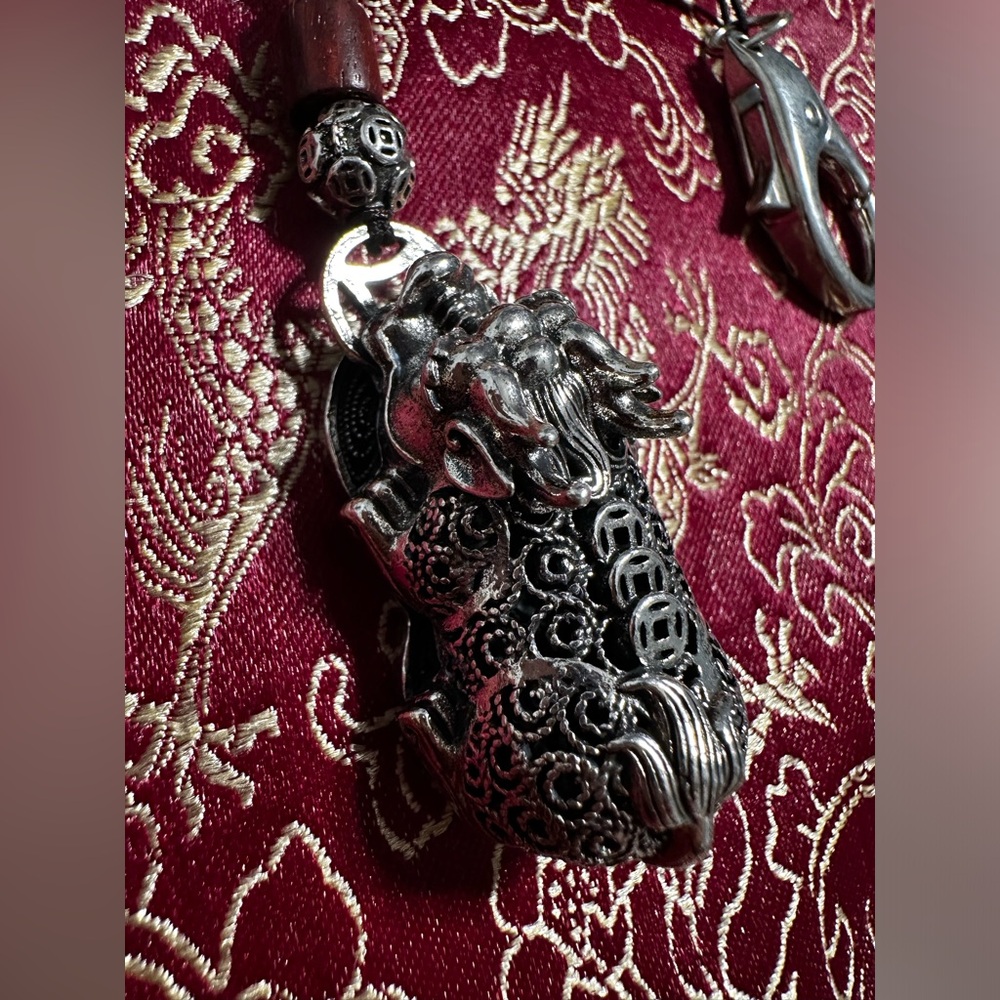 S999 Stamped Silver Chinese Goodluck Dragon Keychain/Charm. It’s heavy.